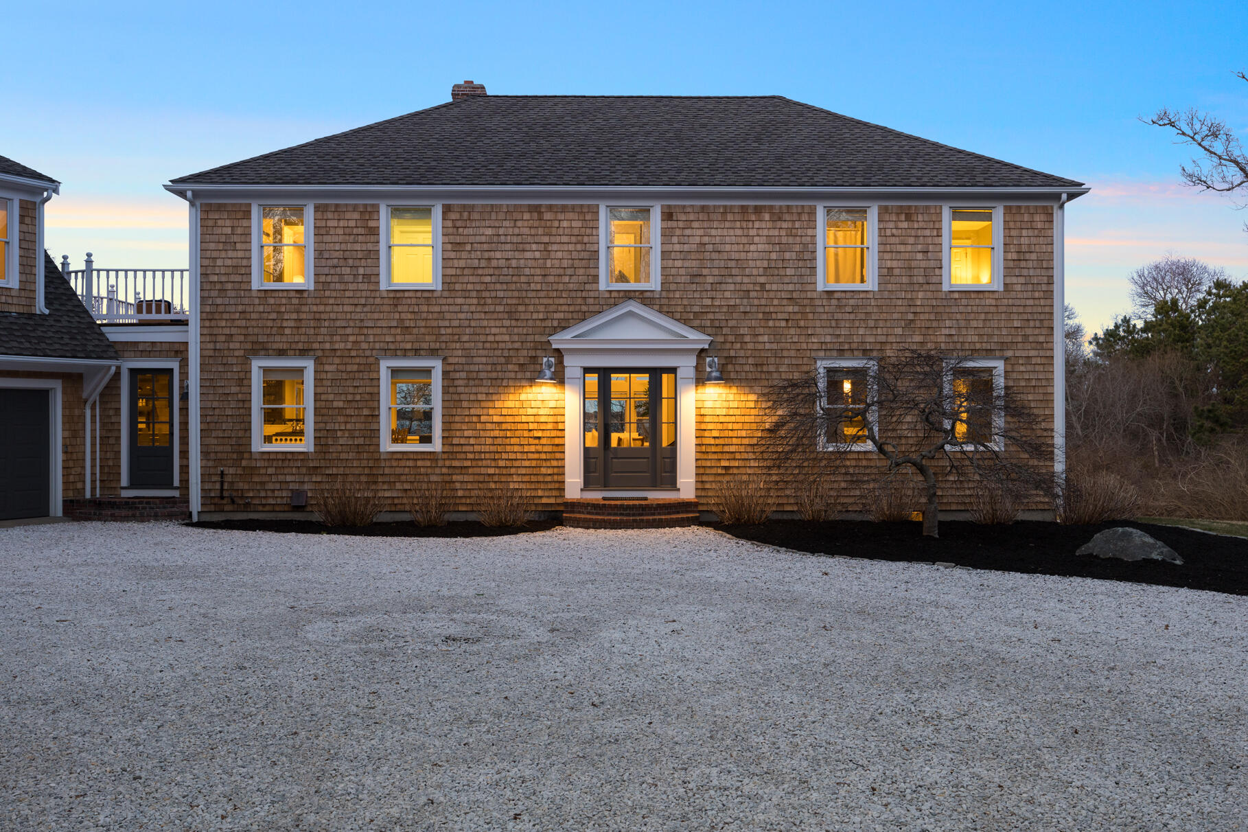 Orleans, Massachusetts 02653, United States, 6 Bedrooms Bedrooms, ,7 BathroomsBathrooms,Residential,Active,98235