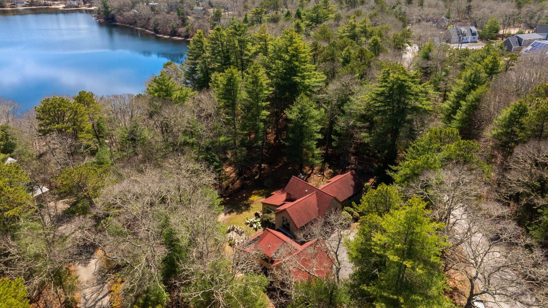 East Falmouth, Massachusetts 02536, United States, 5 Bedrooms Bedrooms, ,3 BathroomsBathrooms,Residential,Pending,114429