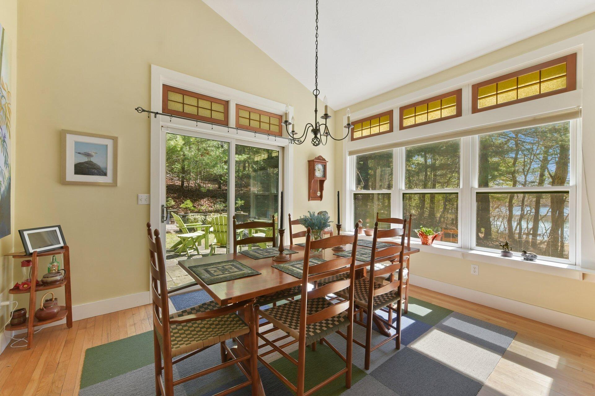 East Falmouth, Massachusetts 02536, United States, 5 Bedrooms Bedrooms, ,3 BathroomsBathrooms,Residential,Pending,114429