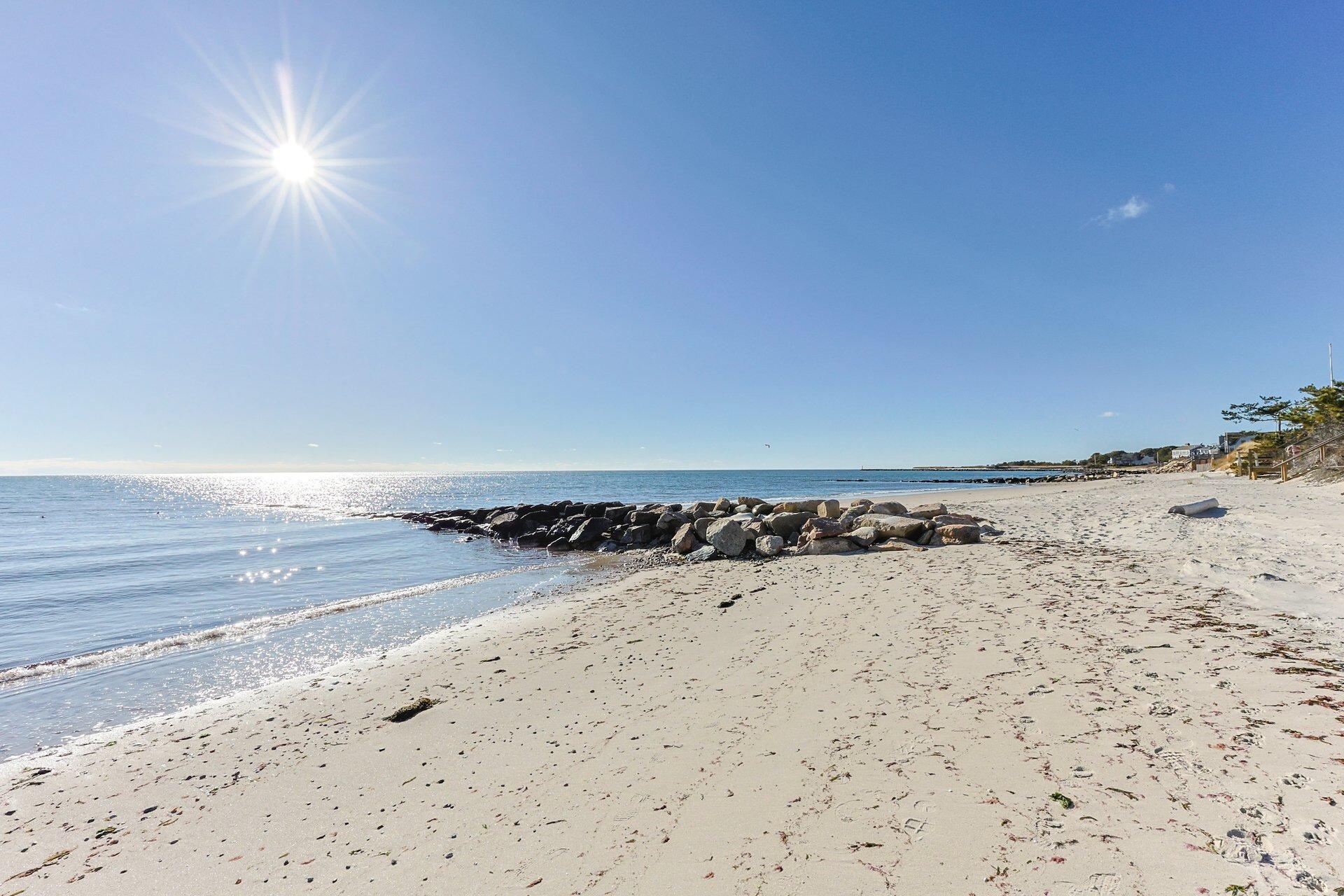 Harwich Port, Massachusetts 02646, United States, 4 Bedrooms Bedrooms, ,3 BathroomsBathrooms,Residential,Active,244552