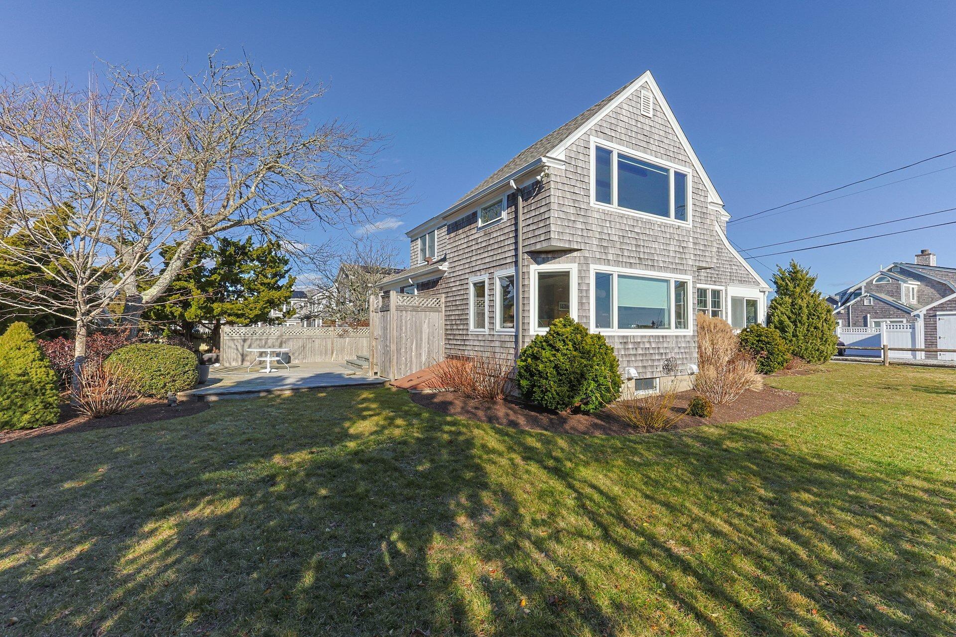 Harwich Port, Massachusetts 02646, United States, 4 Bedrooms Bedrooms, ,3 BathroomsBathrooms,Residential,Active,244552