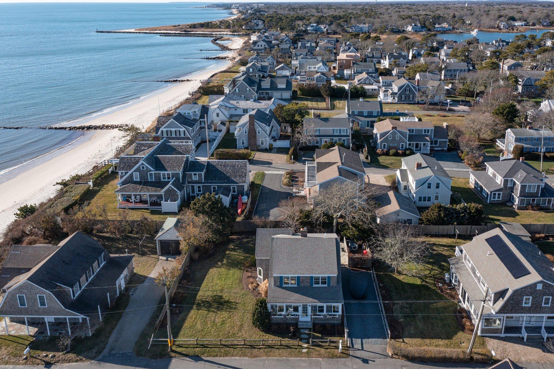 Harwich Port, Massachusetts 02646, United States, 4 Bedrooms Bedrooms, ,3 BathroomsBathrooms,Residential,Active,244552