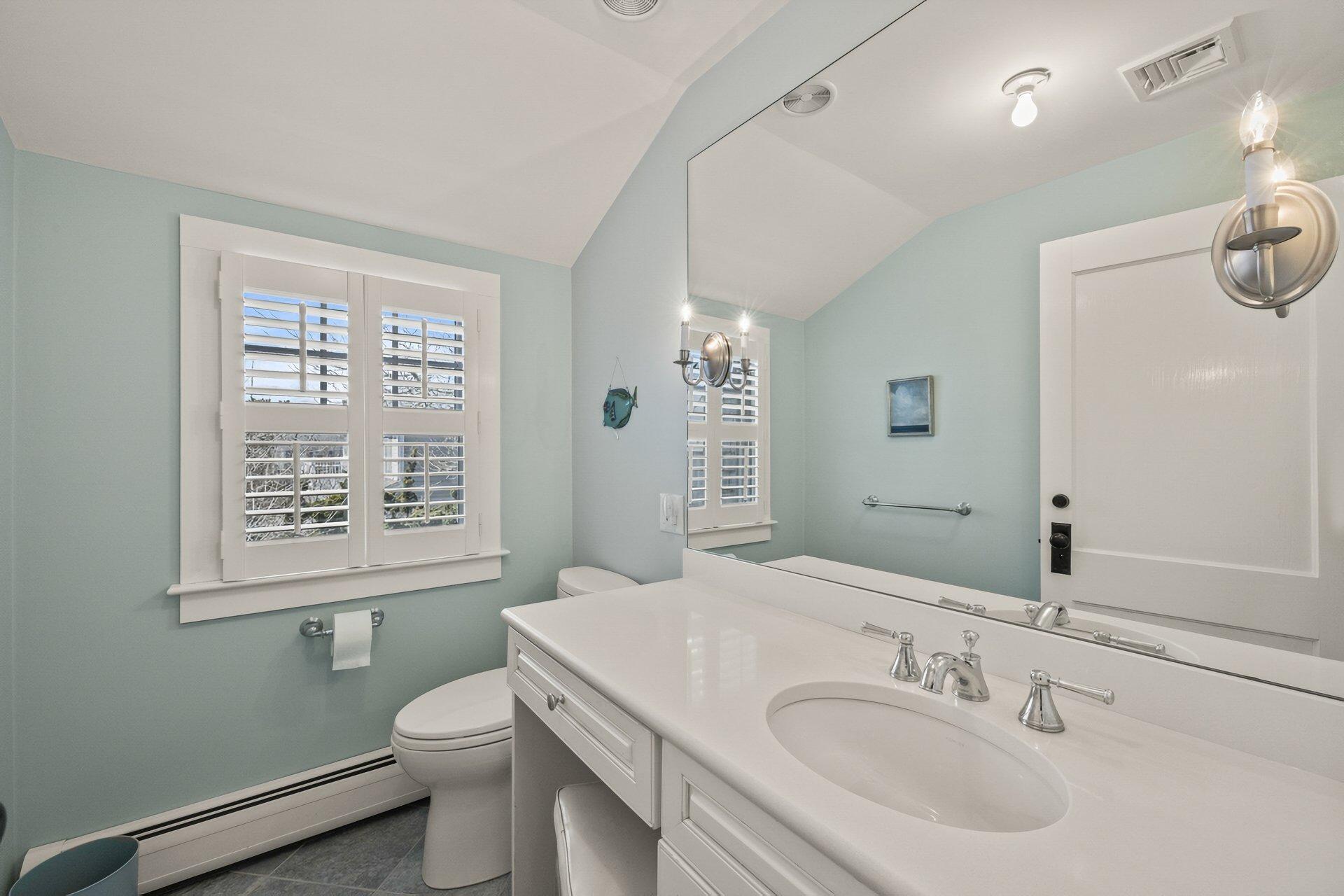 Harwich Port, Massachusetts 02646, United States, 4 Bedrooms Bedrooms, ,3 BathroomsBathrooms,Residential,Active,244552