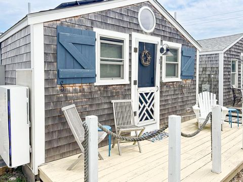 Photo of 21 Dewey Avenue #UNIT 4, Provincetown, MA 02657 (MLS # 22504964)