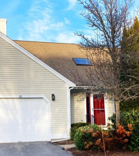 Photo of 52 Portside Drive #UNIT 52, Mashpee, MA 02649 (MLS # 22605474)