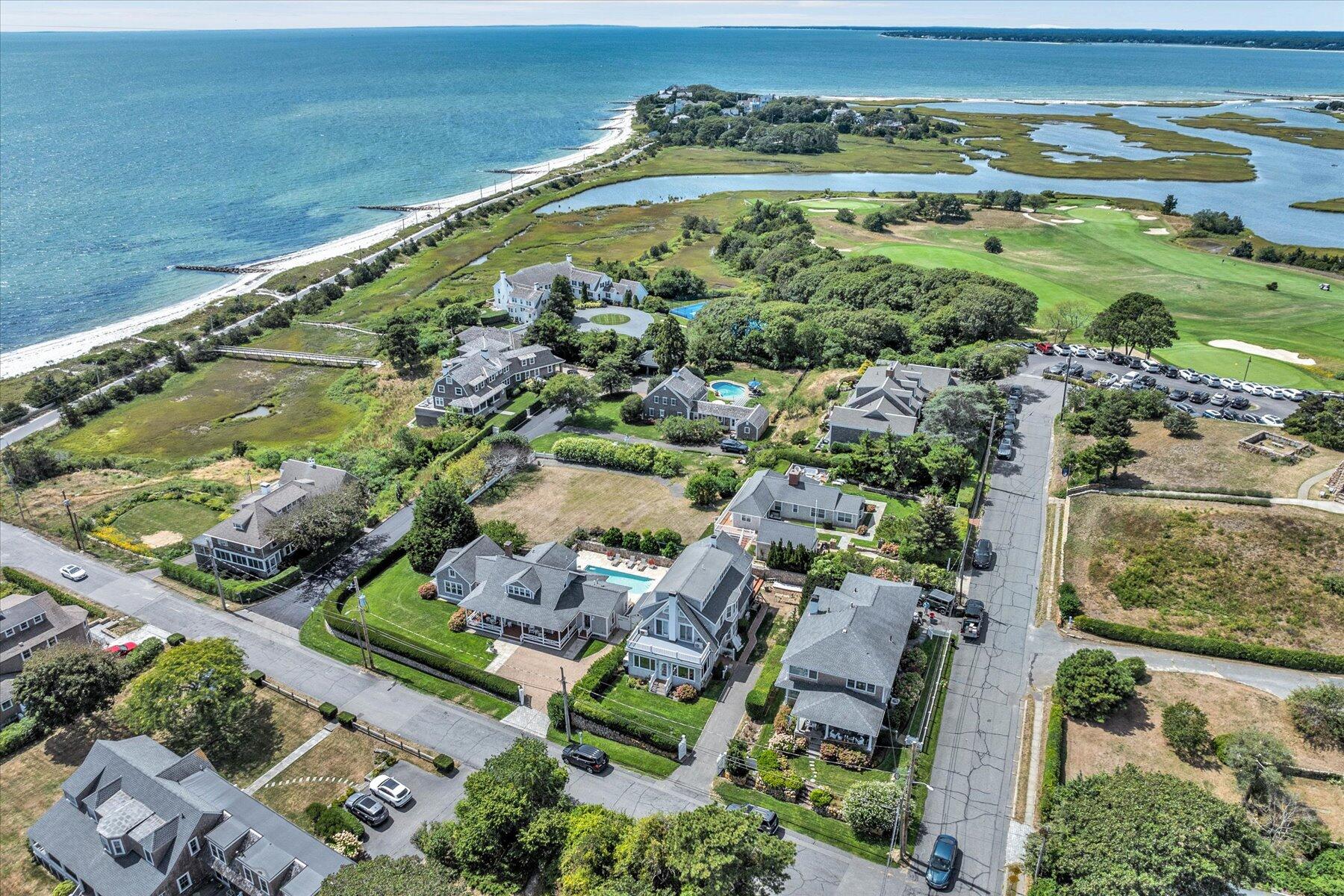 Hyannis Port, Massachusetts 02647, United States, 3 Bedrooms Bedrooms, ,4 BathroomsBathrooms,Residential,Active,202680