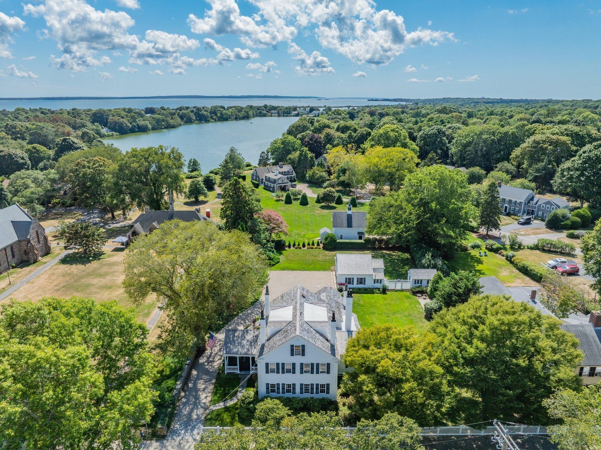 Falmouth, Massachusetts 02540, United States, 5 Bedrooms Bedrooms, ,5 BathroomsBathrooms,Residential,Active,202035