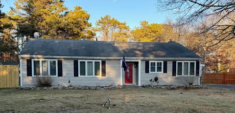 Photo of 17 Kensington Drive, Sandwich, MA 02563 (MLS # 22505820)