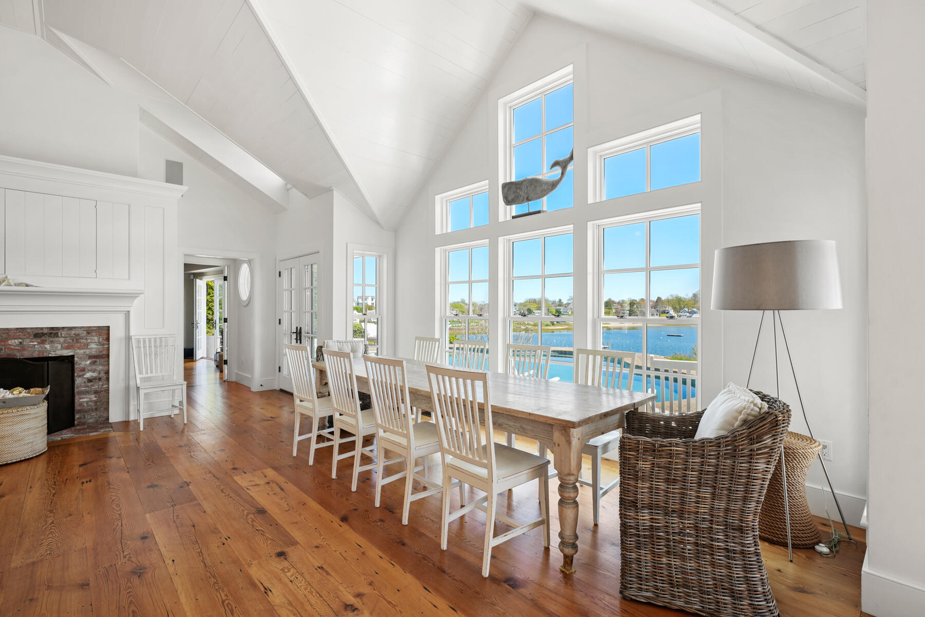 Chatham, Massachusetts 02633, United States, 5 Bedrooms Bedrooms, ,6 BathroomsBathrooms,Residential,Active,162501