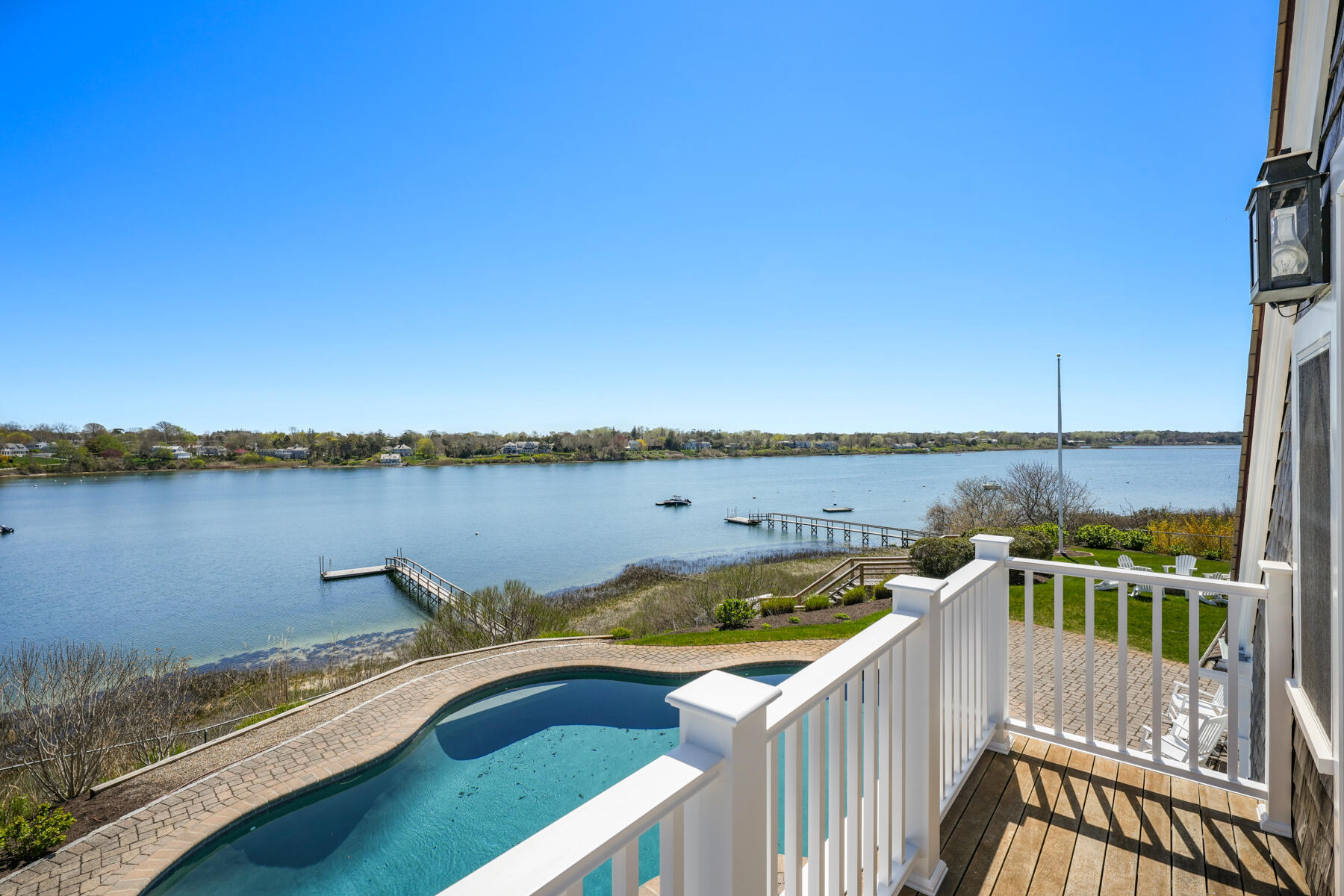 Chatham, Massachusetts 02633, United States, 5 Bedrooms Bedrooms, ,6 BathroomsBathrooms,Residential,Active,162501