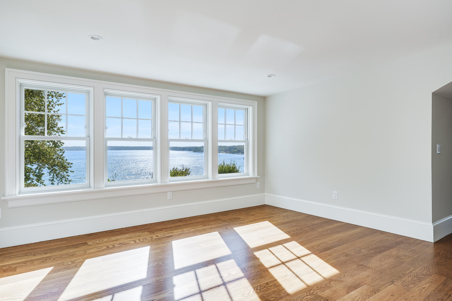 Orleans, Massachusetts 02653, United States, 5 Bedrooms Bedrooms, ,7 BathroomsBathrooms,Residential,Active,43353