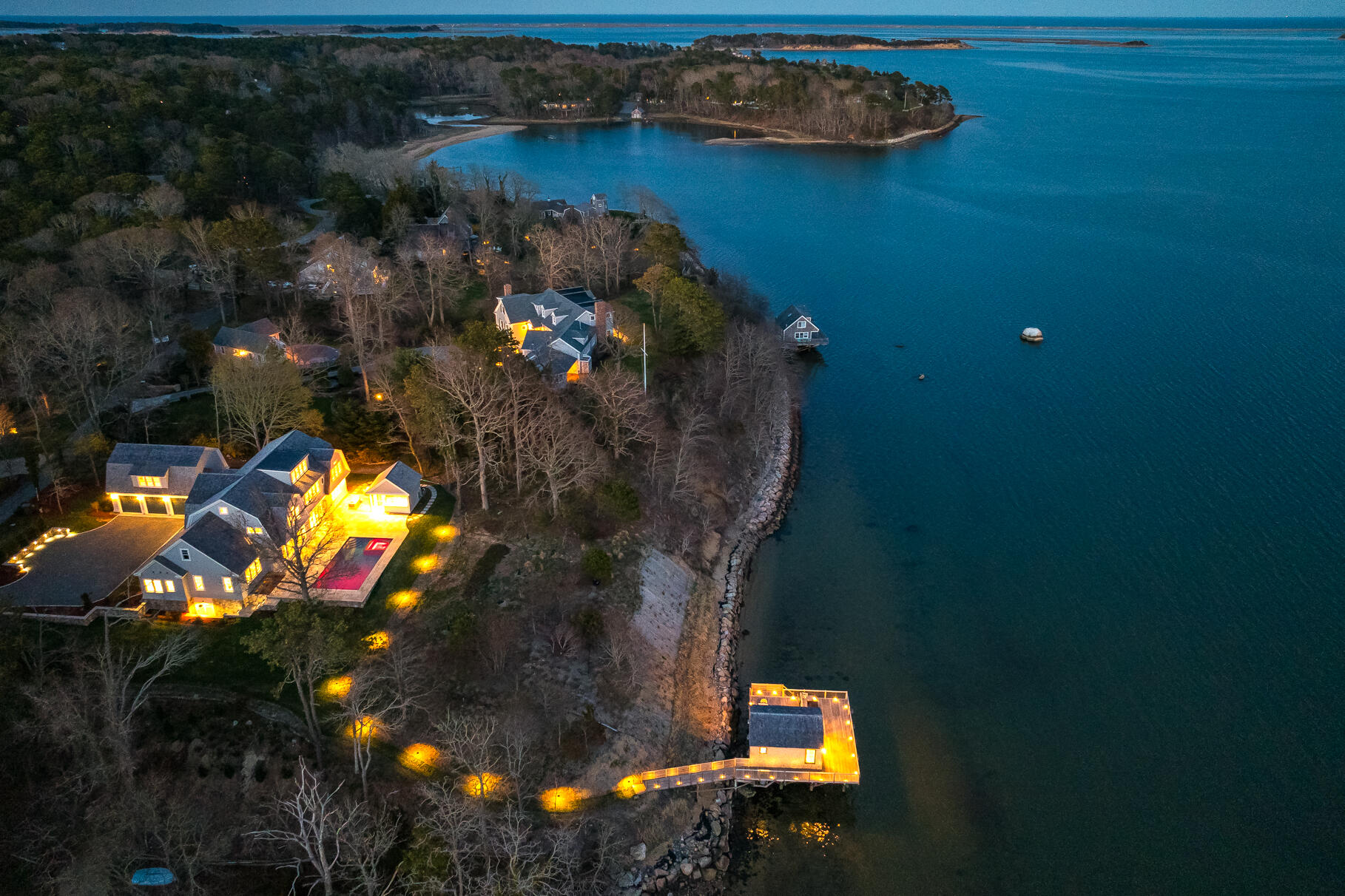 Orleans, Massachusetts 02653, United States, 5 Bedrooms Bedrooms, ,7 BathroomsBathrooms,Residential,Active,43353