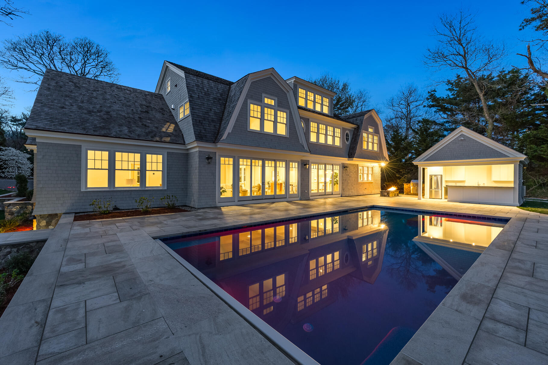 Orleans, Massachusetts 02653, United States, 5 Bedrooms Bedrooms, ,7 BathroomsBathrooms,Residential,Active,43353