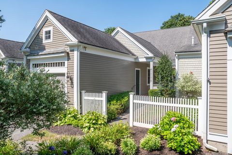 Photo of 12 Turnberry Road #UNIT 12, Bourne, MA 02532 (MLS # 22505062)