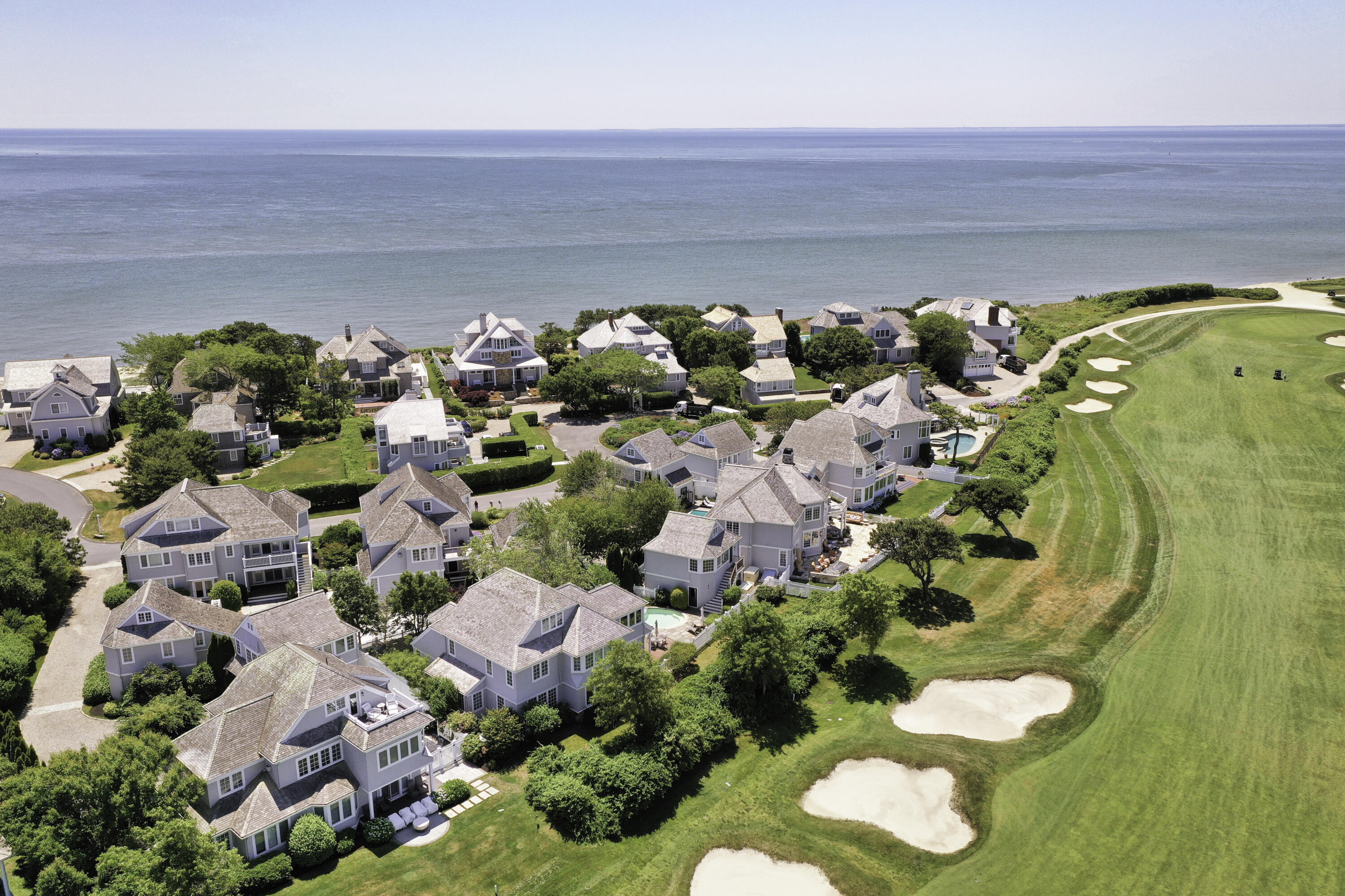 Mashpee, Massachusetts 02649, United States, 5 Bedrooms Bedrooms, ,5 BathroomsBathrooms,Residential,Active,101059