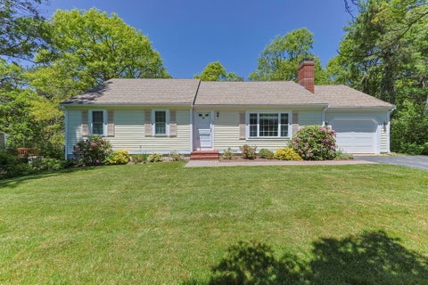 Photo of 36 Sconset Circle, Sandwich, MA 02563 (MLS # 22602805)