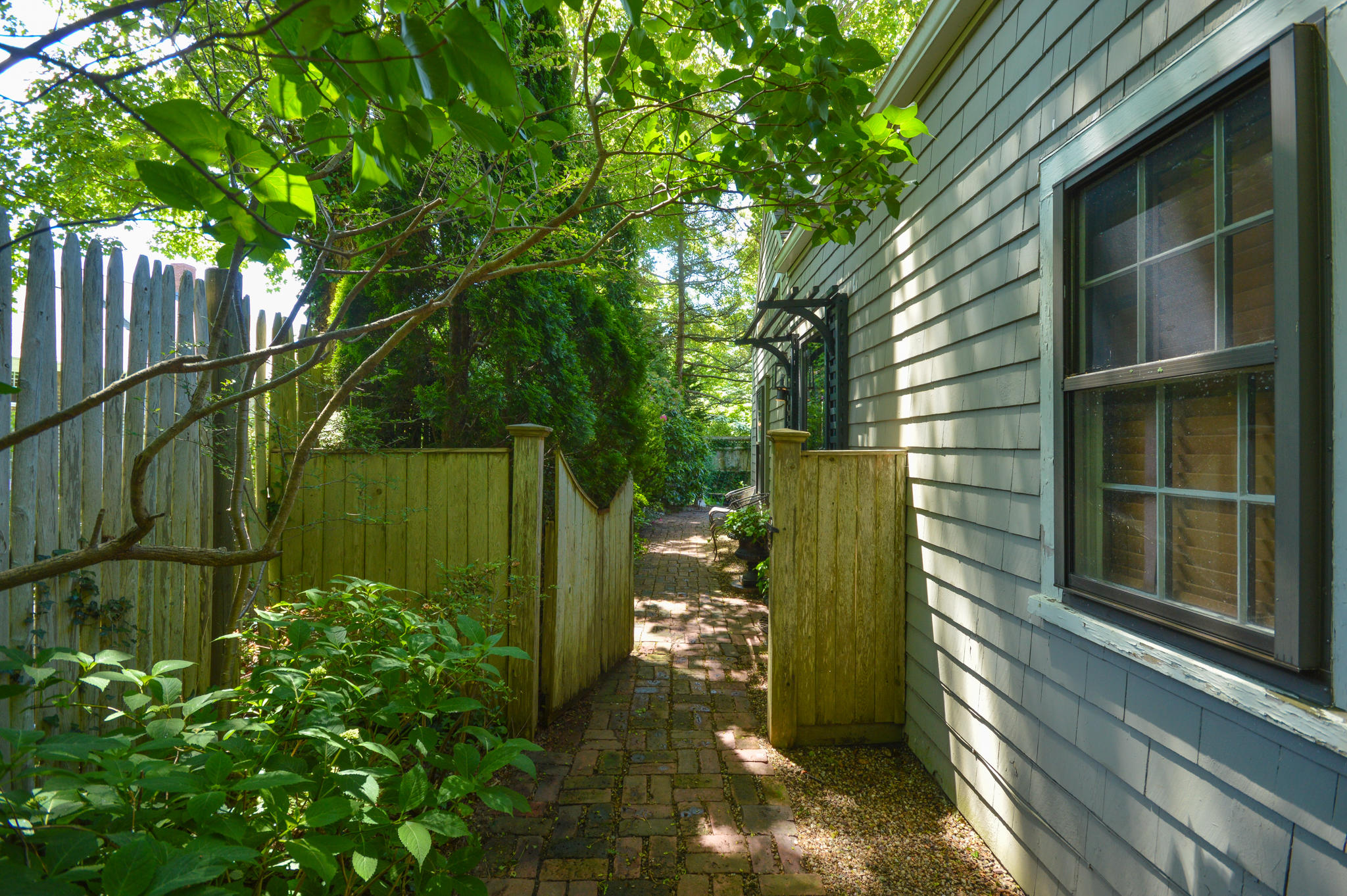 Yarmouth Port, Massachusetts 02675, United States, 6 Bedrooms Bedrooms, ,6 BathroomsBathrooms,Residential,Active,59311