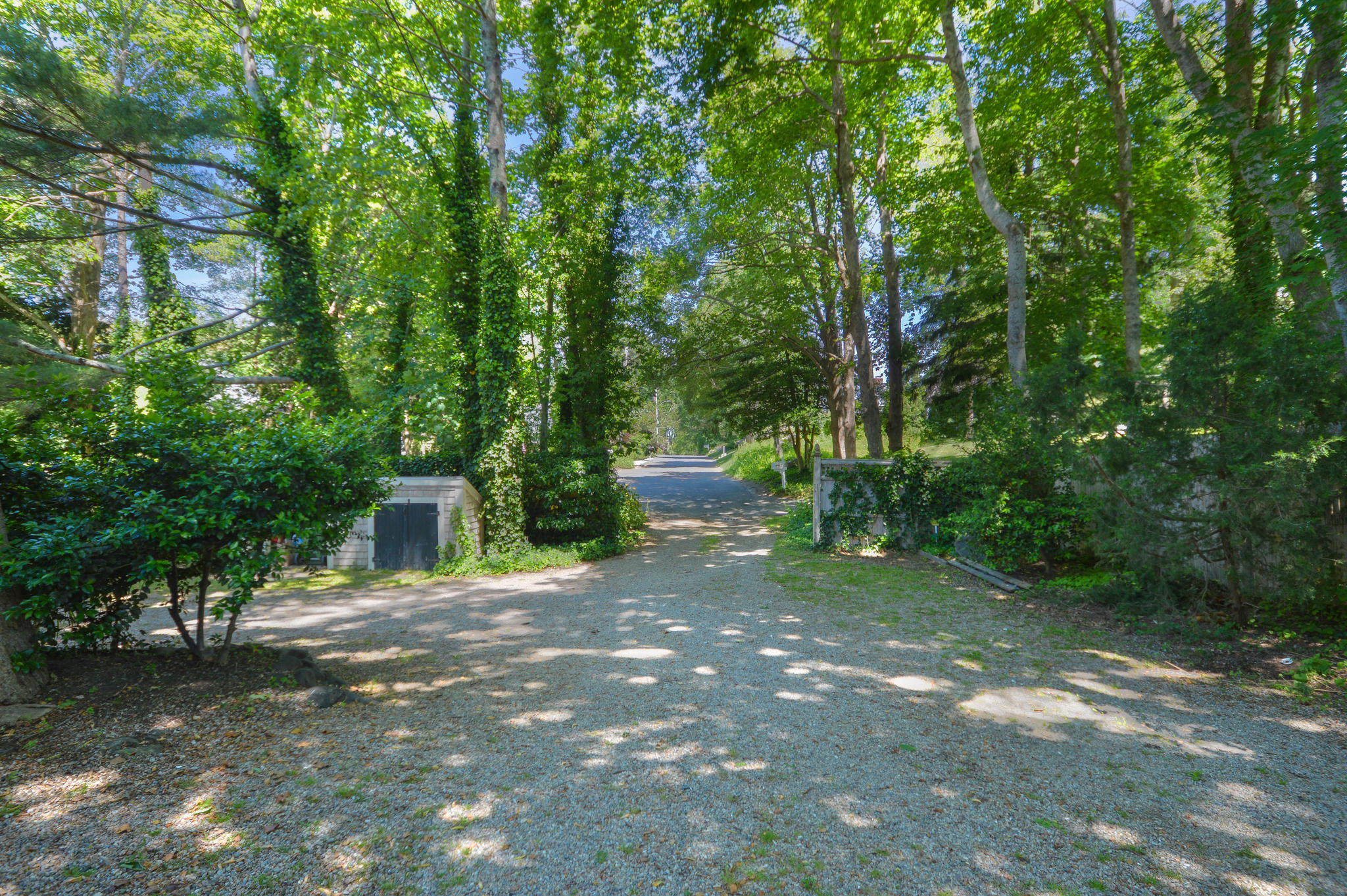 Yarmouth Port, Massachusetts 02675, United States, 6 Bedrooms Bedrooms, ,6 BathroomsBathrooms,Residential,Active,59311