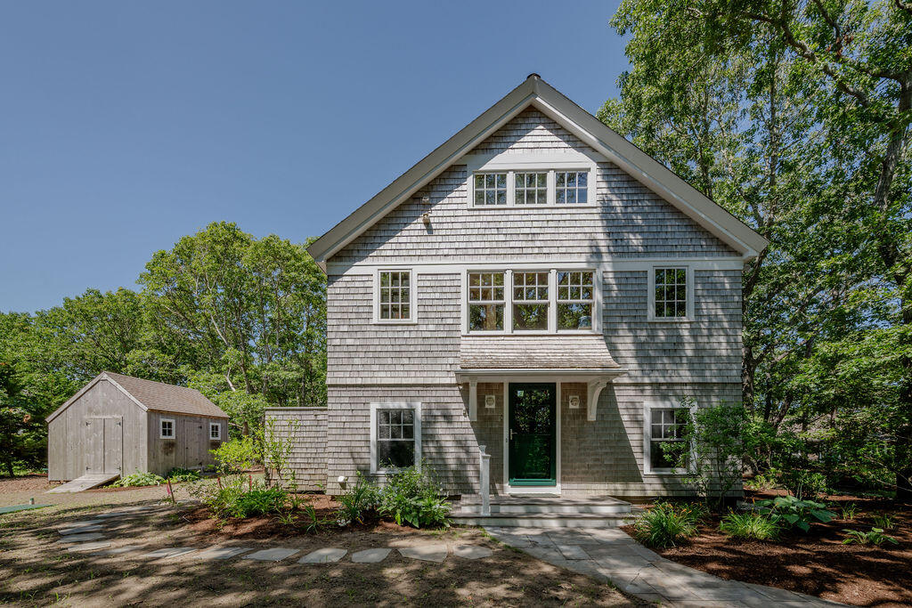 Wellfleet, Massachusetts 02667, United States, 3 Bedrooms Bedrooms, ,3 BathroomsBathrooms,Residential,Active,162578