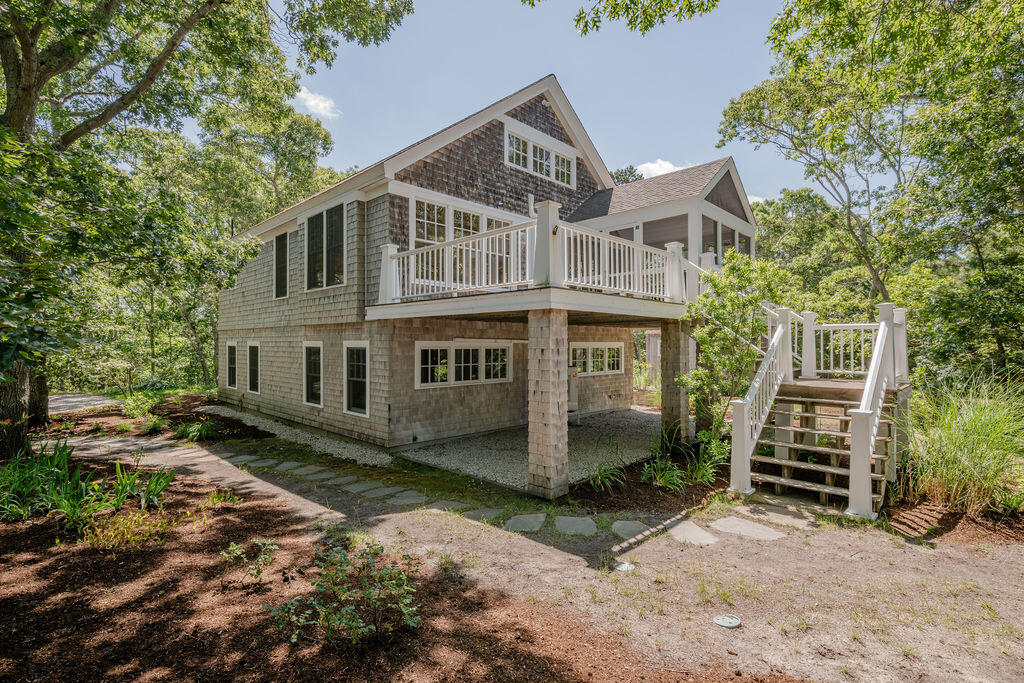 Wellfleet, Massachusetts 02667, United States, 3 Bedrooms Bedrooms, ,3 BathroomsBathrooms,Residential,Active,162578