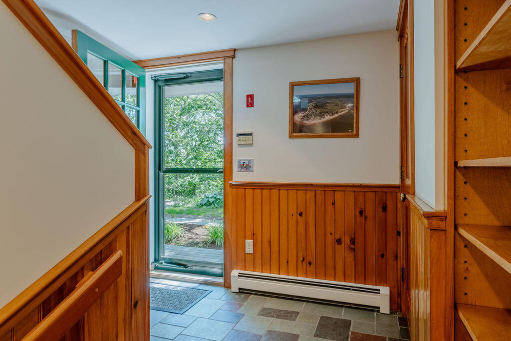 Wellfleet, Massachusetts 02667, United States, 3 Bedrooms Bedrooms, ,3 BathroomsBathrooms,Residential,Active,162578