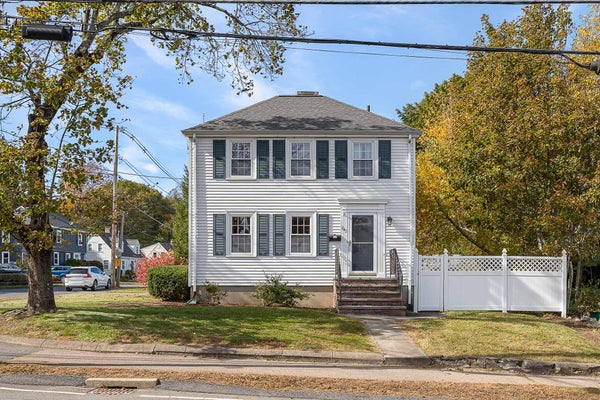247 PROSPECT ST, NORWOOD, MA 02062 - Image 8a8db1dfb84afbd82fbead08c3d6c288/1577638054
