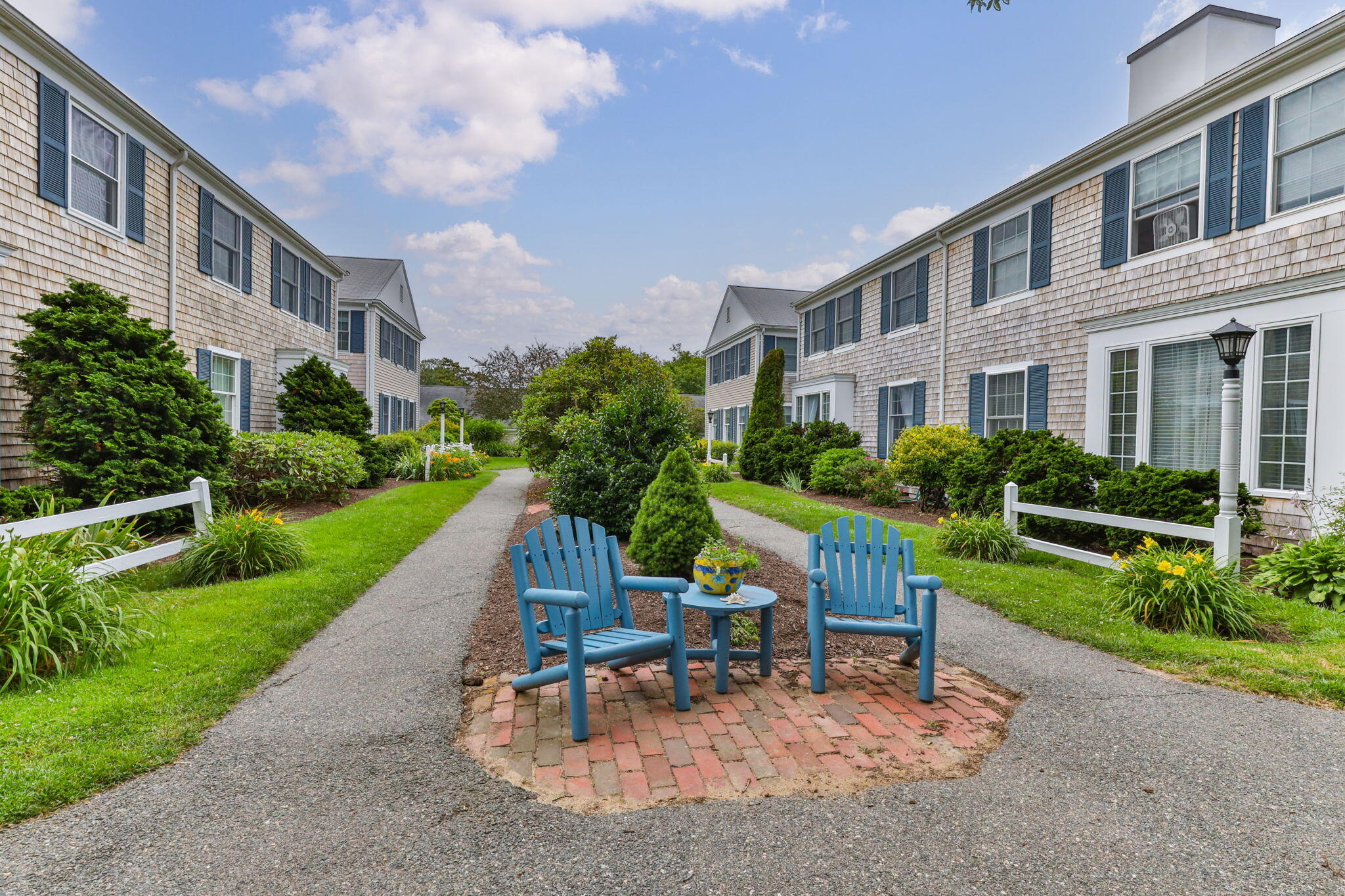 Harwich Port, Massachusetts 02646, United States, 2 Bedrooms Bedrooms, ,2 BathroomsBathrooms,Residential,Active,167502