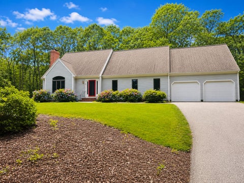 Photo of 39 Goodings Way, Falmouth, MA 02540 (MLS # 22603597)