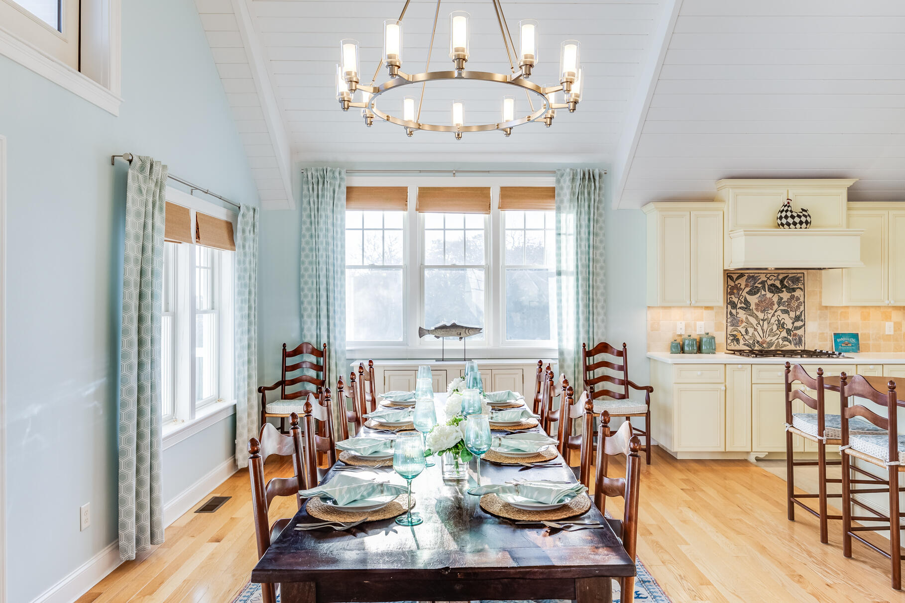 West Yarmouth, Massachusetts 02673, United States, 3 Bedrooms Bedrooms, ,3 BathroomsBathrooms,Residential,Active,18353