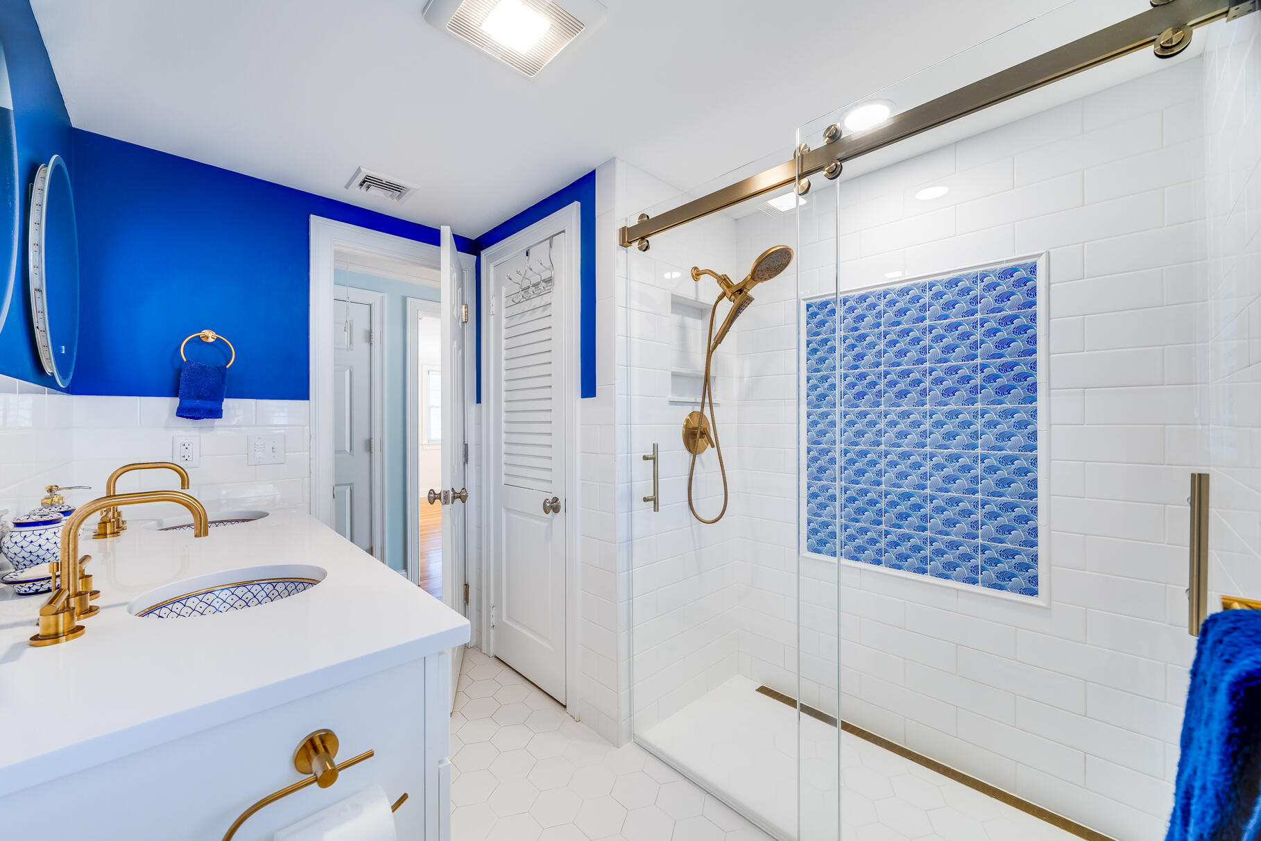 West Yarmouth, Massachusetts 02673, United States, 3 Bedrooms Bedrooms, ,3 BathroomsBathrooms,Residential,Active,18353