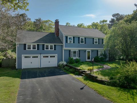 Single Family Residence in Yarmouth Port MA 23 Gaslight Drive.jpg