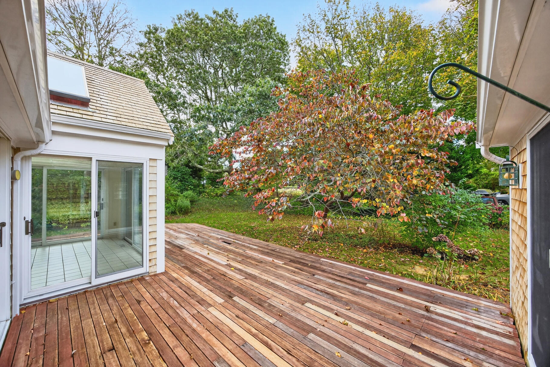 Chatham, Massachusetts 02633, United States, 5 Bedrooms Bedrooms, ,3 BathroomsBathrooms,Residential,Active,225451