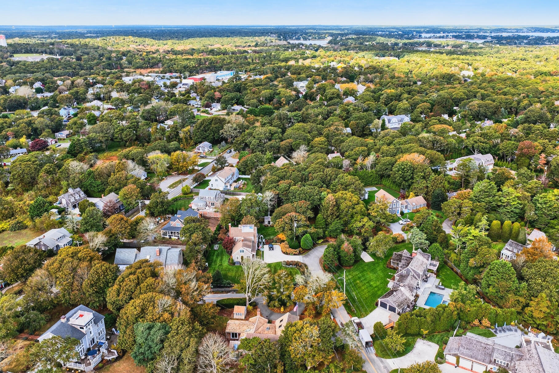 Chatham, Massachusetts 02633, United States, 5 Bedrooms Bedrooms, ,3 BathroomsBathrooms,Residential,Active,225451