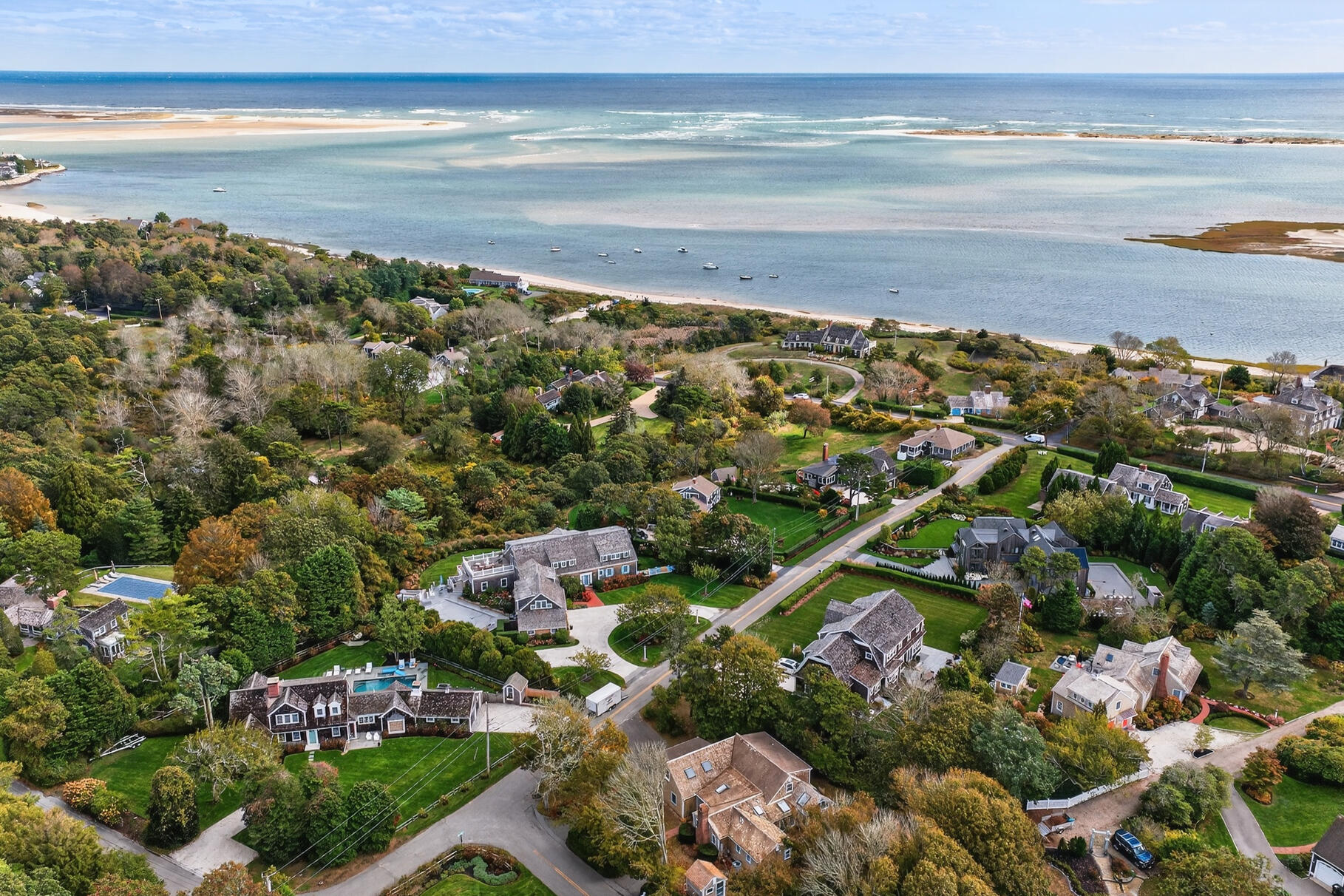 Chatham, Massachusetts 02633, United States, 5 Bedrooms Bedrooms, ,3 BathroomsBathrooms,Residential,Active,225451