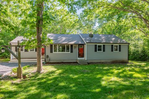 Single Family Residence in Marstons Mills MA 292 Jones Road.jpg