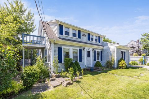 Photo of 281 Gosnold Street, Hyannis, MA 02601 (MLS # 22502819)