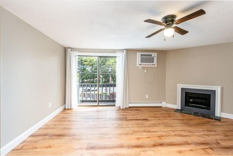 Photo of 825 W Main Street #4, Hyannis, MA 02601 (MLS # 22504042)
