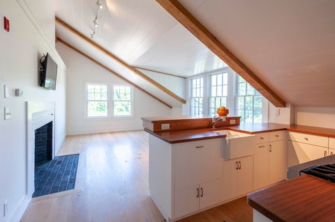 Photo of 550 W Falmouth Highway #Unit 3, Falmouth, MA 02540 (MLS # 22603050)