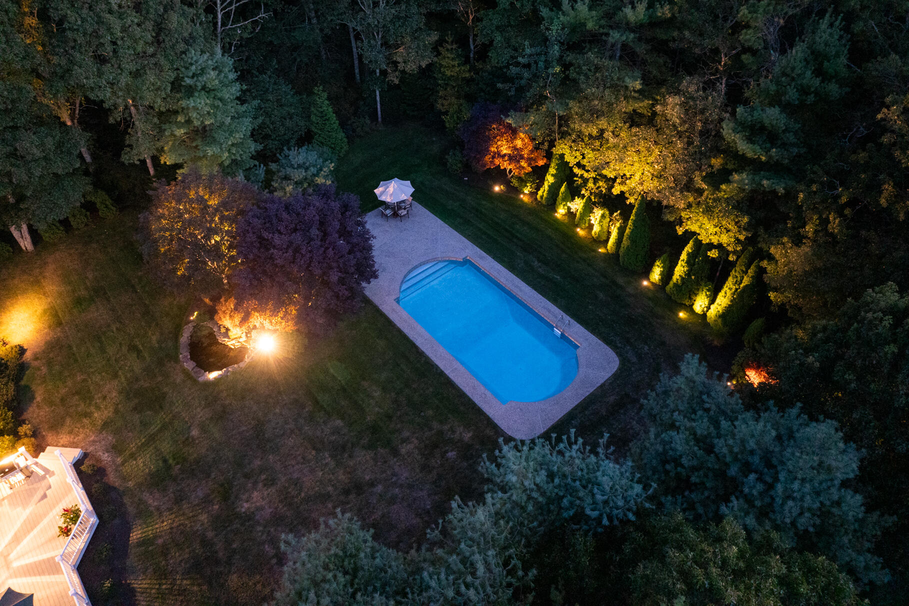 Osterville, Massachusetts 02655, United States, 3 Bedrooms Bedrooms, ,3 BathroomsBathrooms,Residential,Pending,43707