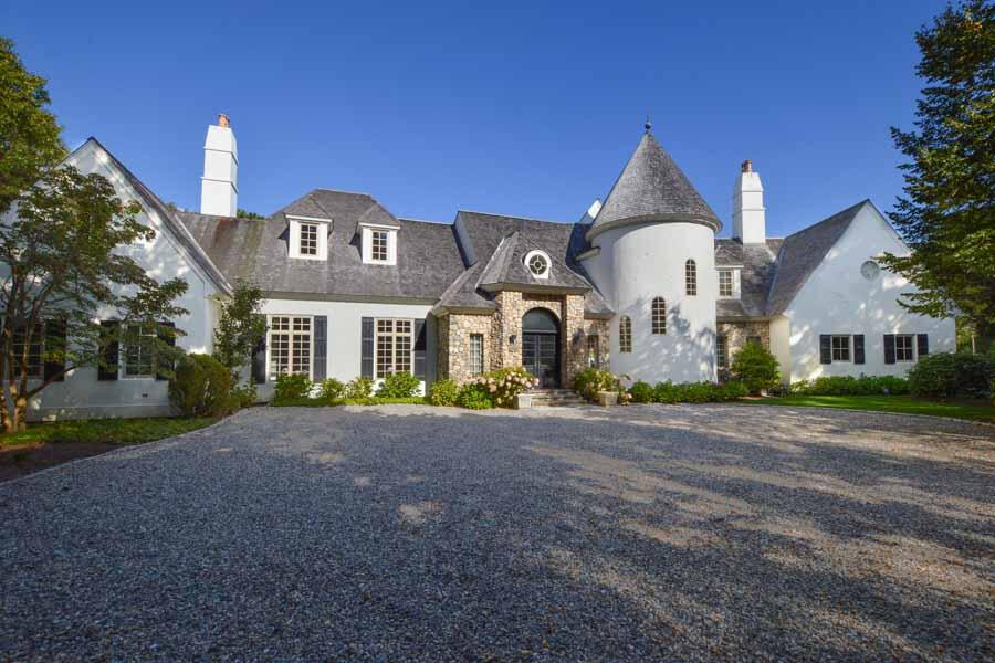Osterville, Massachusetts 02655, United States, 5 Bedrooms Bedrooms, ,5 BathroomsBathrooms,Residential,Active,69216