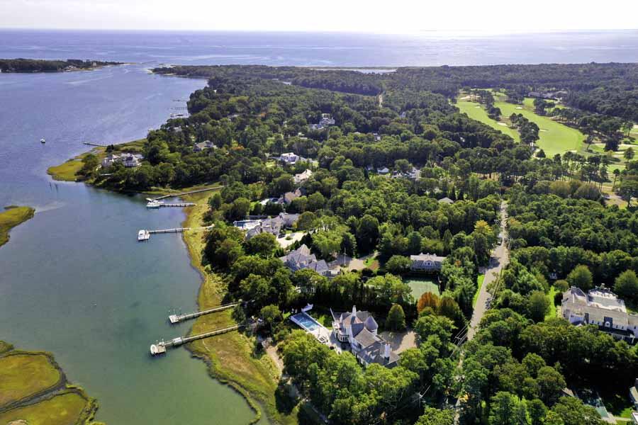 Osterville, Massachusetts 02655, United States, 5 Bedrooms Bedrooms, ,5 BathroomsBathrooms,Residential,Active,69216
