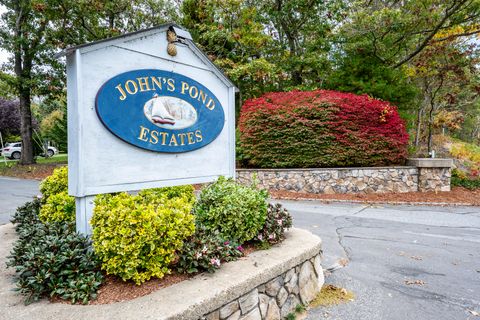 Photo of 191 James Circle, Mashpee, MA 02649 (MLS # 22505326)