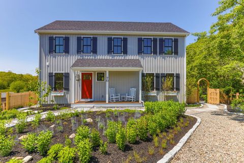 Photo of 70 West Vine Street, Provincetown, MA 02657 (MLS # 22502185)