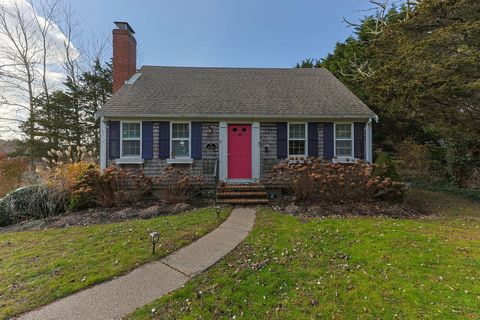 Photo of 144 Barn Hill Road, Chatham, MA 02633 (MLS # 22505788)