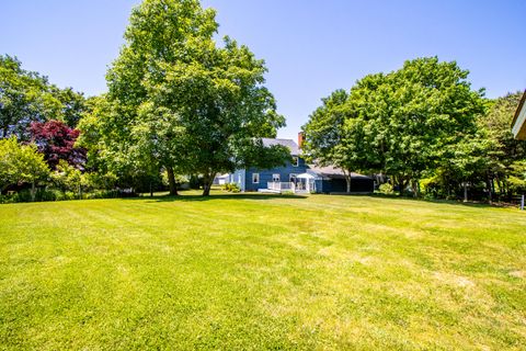 Single Family Residence in East Falmouth MA 211 Trotting Park Road 31.jpg