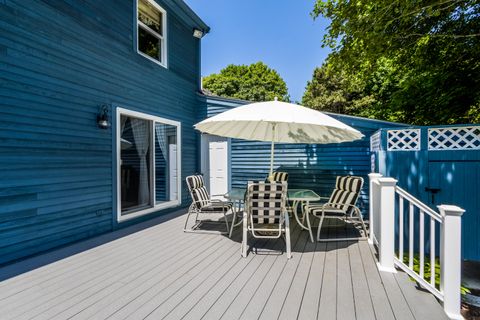 Single Family Residence in East Falmouth MA 211 Trotting Park Road 25.jpg