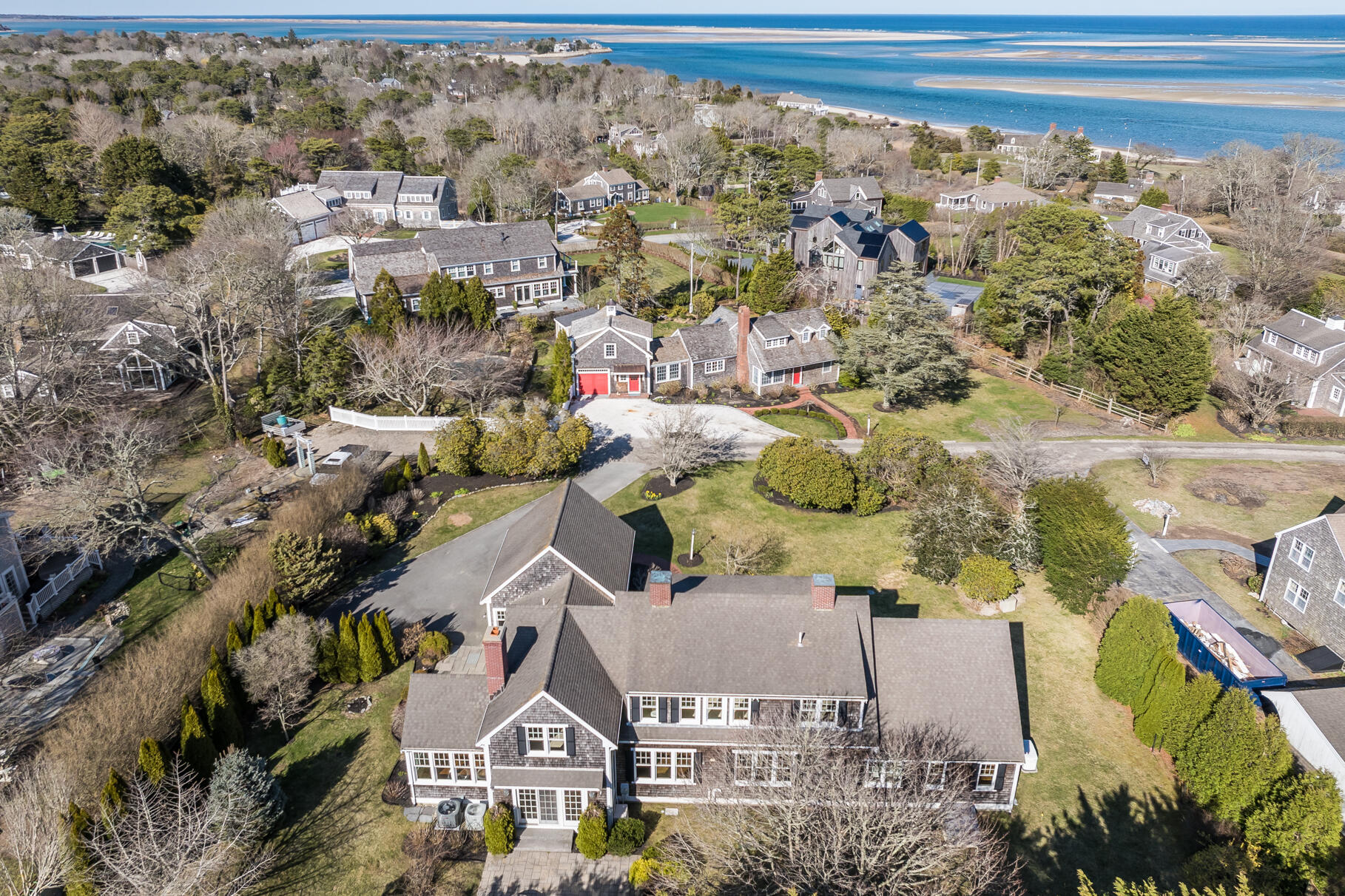 Chatham, Massachusetts 02633, United States, 4 Bedrooms Bedrooms, ,4 BathroomsBathrooms,Residential,Active,107695