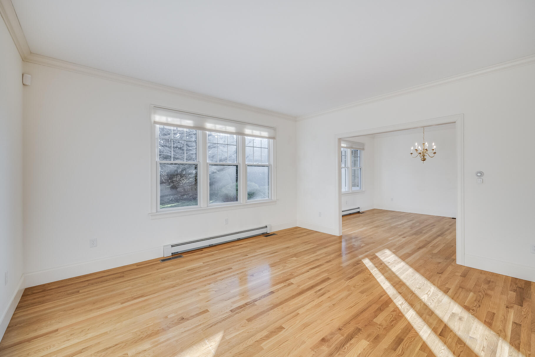 Chatham, Massachusetts 02633, United States, 4 Bedrooms Bedrooms, ,4 BathroomsBathrooms,Residential,Active,107695