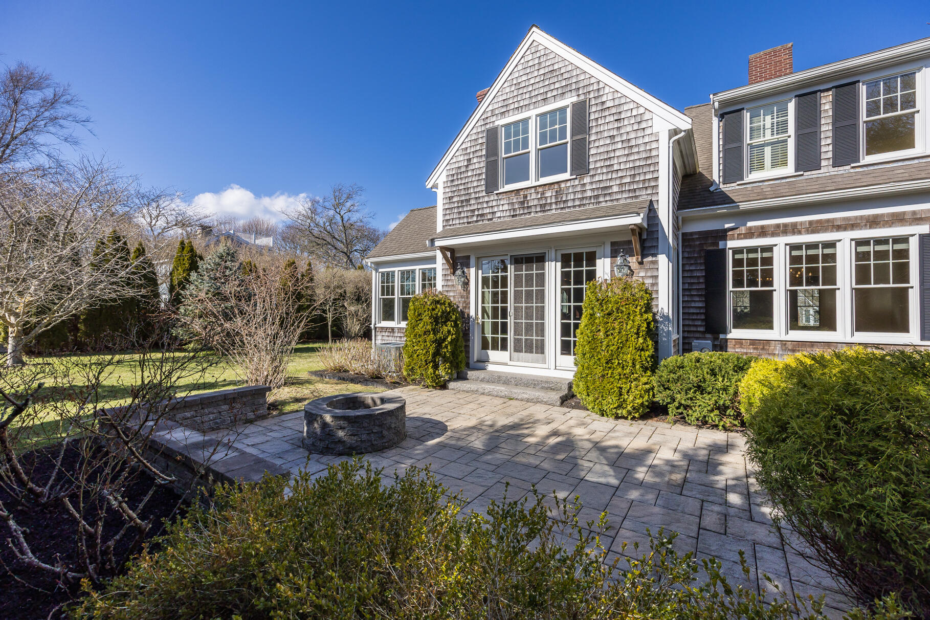 Chatham, Massachusetts 02633, United States, 4 Bedrooms Bedrooms, ,4 BathroomsBathrooms,Residential,Active,107695