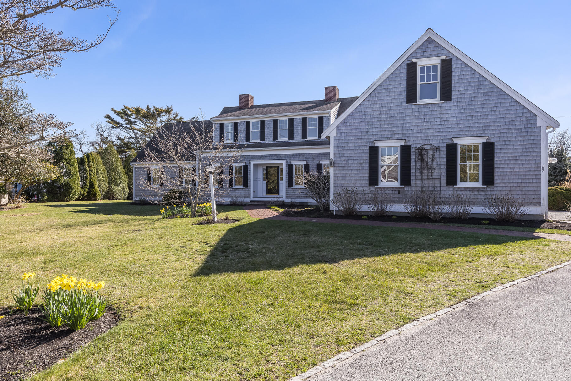 Chatham, Massachusetts 02633, United States, 4 Bedrooms Bedrooms, ,4 BathroomsBathrooms,Residential,Active,107695